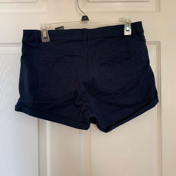 New shorts - Picture 3 of 3